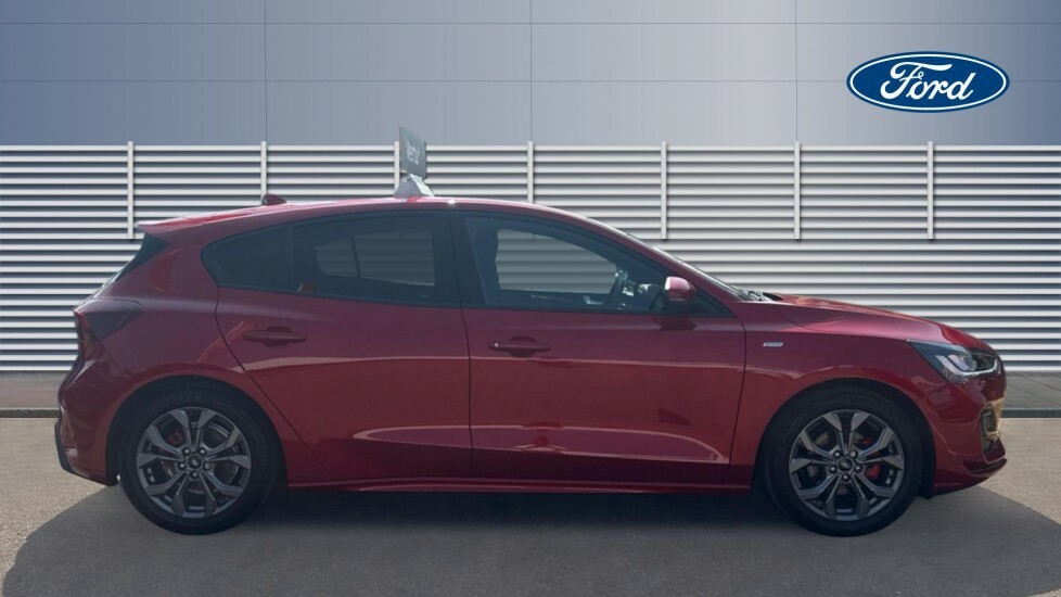 Ford Focus St-line VA26OZV Red #5