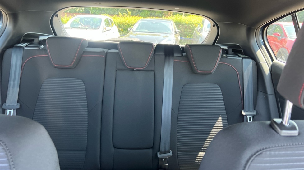 Ford Focus Focus Zetec - 2026 75 Black #15