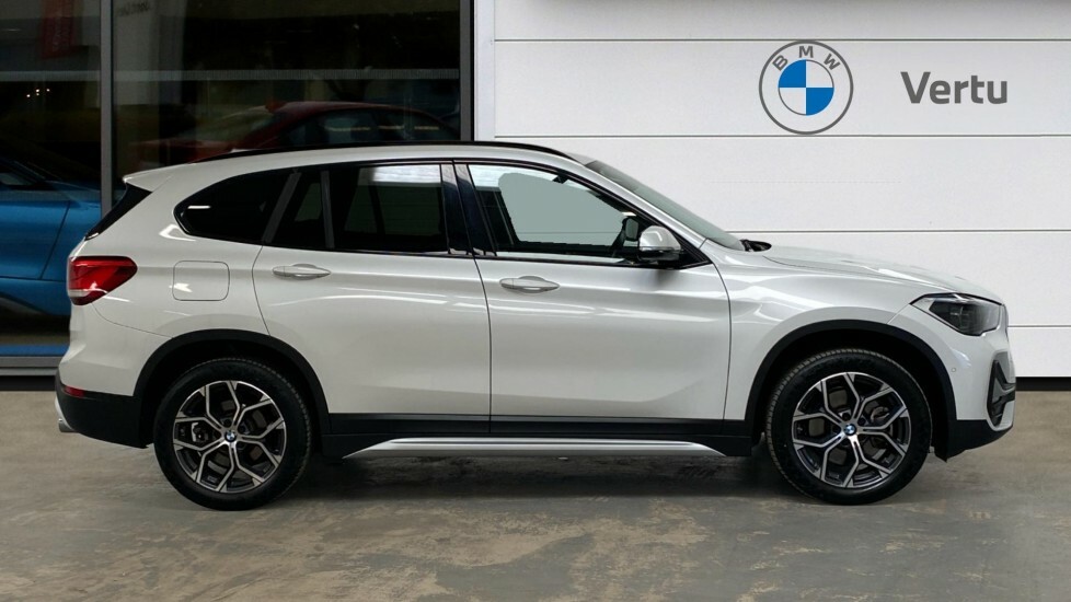 BMW X1 Xline White #3