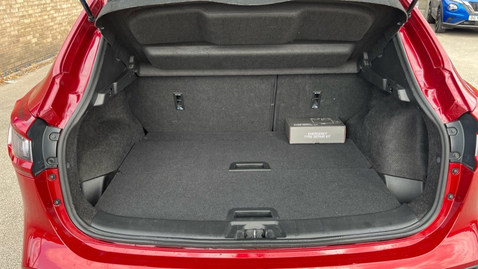 Nissan Qashqai N-connecta LD69PFF Red #4