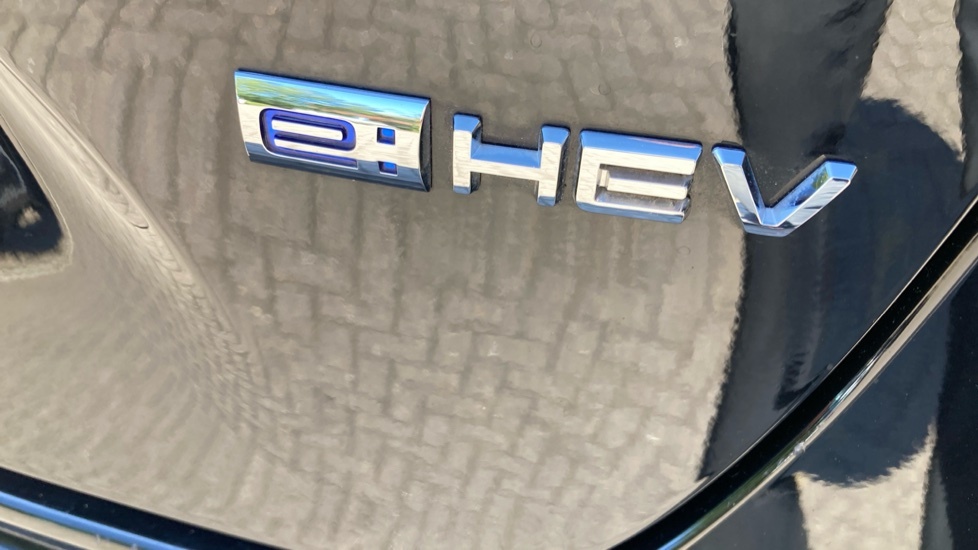 Honda Hr-V Elegance White #38