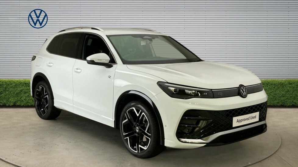 Volkswagen Tiguan R-line White