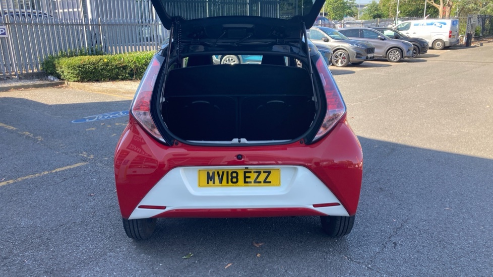 Toyota Aygo X X-cite 4 MV18EZZ Red #4