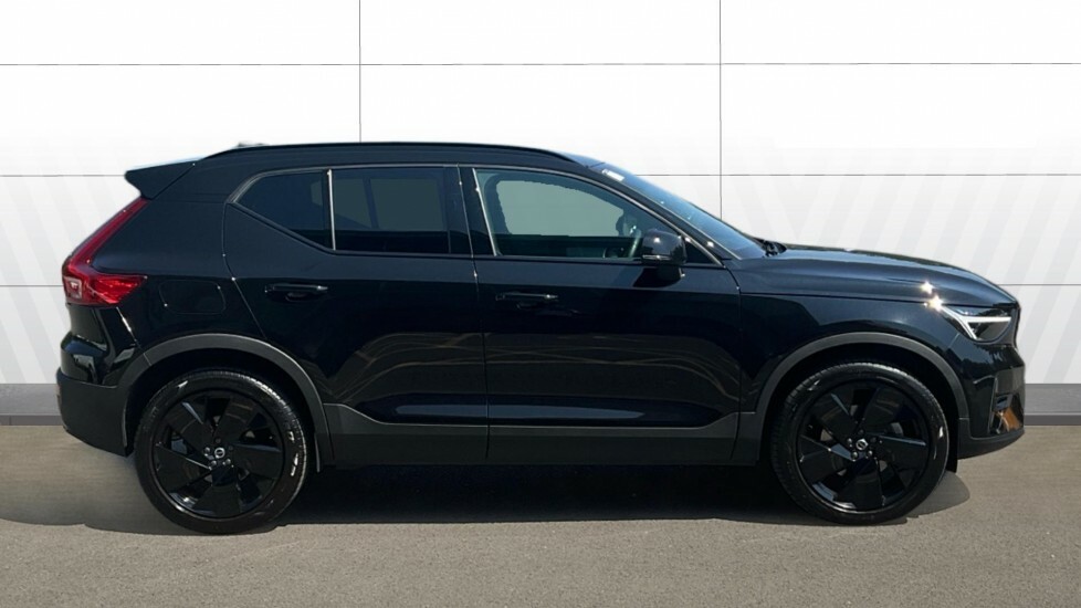 Volvo XC40 Plus Black Edition BK75KNP Black #5