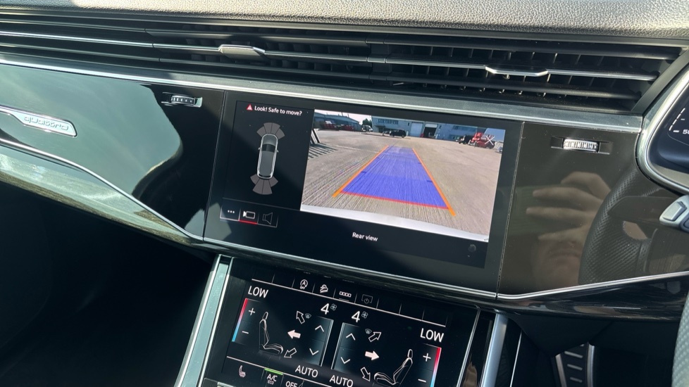 Audi Q7 55 Tfsi E Quattro Tiptronic Grey #49