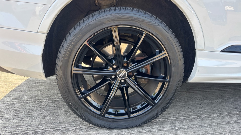 Audi Q7 55 Tfsi E Quattro Tiptronic Grey #33