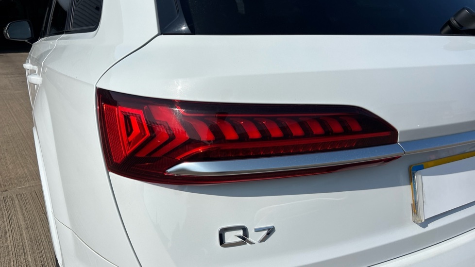 Audi Q7 55 Tfsi E Quattro Tiptronic Grey #30