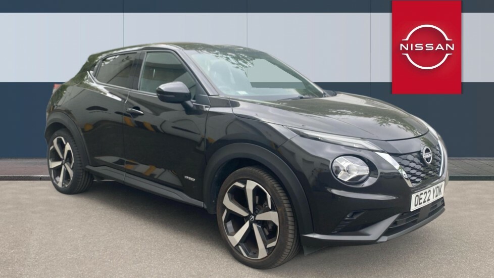 Nissan Juke Tekna Blue