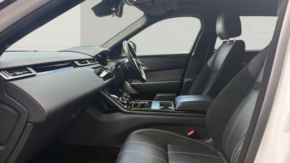 Land Rover Range Rover Velar R-dynamic Se White #3