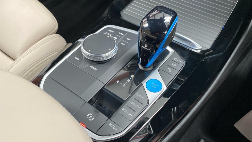 BMW iX3 Ix3 M Sport White #10