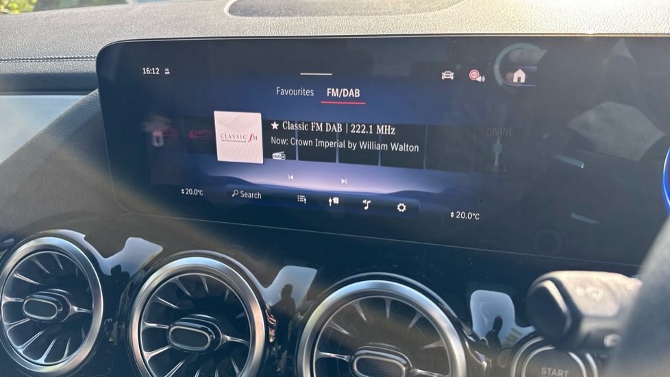 Mercedes-Benz EQA Eqa 250 70.5Kwh Sport Executive White #36