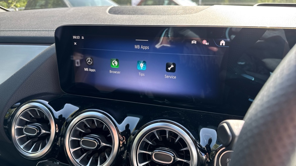 Mercedes-Benz EQA Eqa 250 70.5Kwh Sport Executive White #37