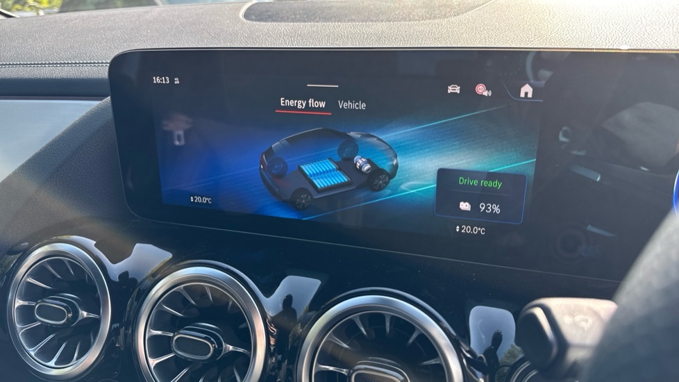 Mercedes-Benz EQA Eqa 250 70.5Kwh Sport Executive White #39