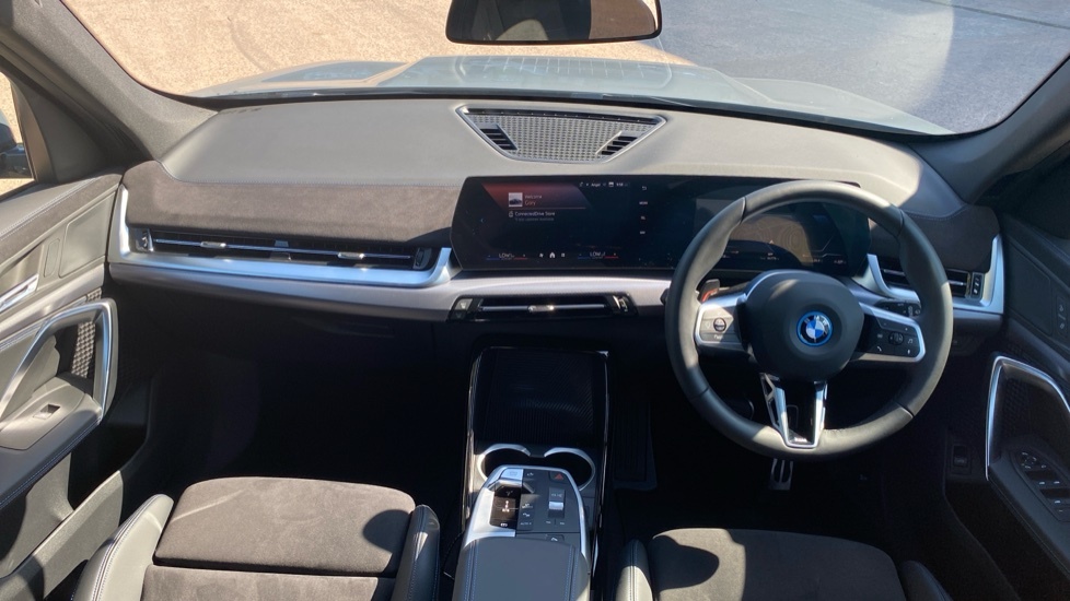 BMW iX1 Shadow Edition #3