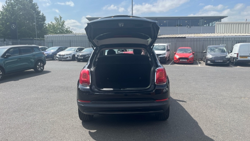 Fiat 500X Lounge Black #4