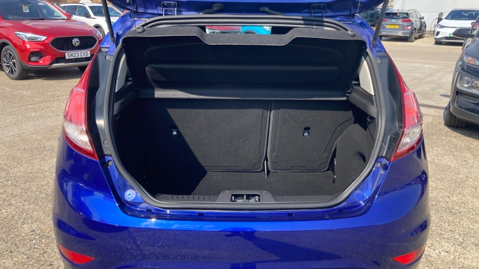Ford Fiesta Zetec Blue #4