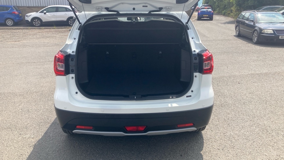 Suzuki SX4 S Cross Sz5 White #4