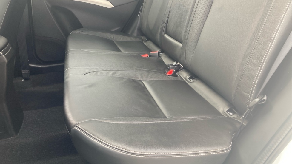 Suzuki SX4 S Cross Hatchback Silver #17