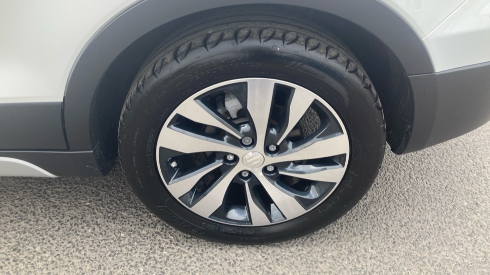 Suzuki SX4 S Cross Hatchback Silver #23