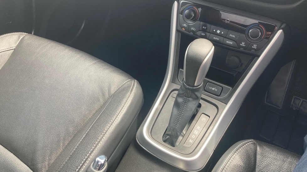 Suzuki SX4 S Cross Hatchback Silver #13