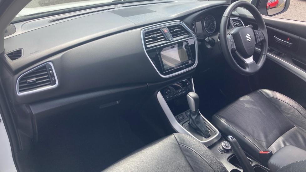 Suzuki SX4 S Cross Hatchback Silver #9
