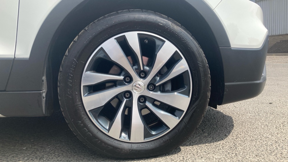 Suzuki SX4 S Cross Hatchback Silver #7
