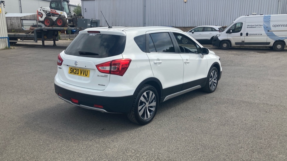 Suzuki SX4 S Cross Hatchback Silver #26
