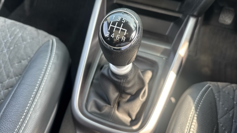 Suzuki Vitara Sz-t Black #23