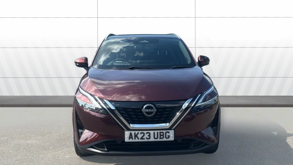 Nissan Qashqai Tekna Red #3