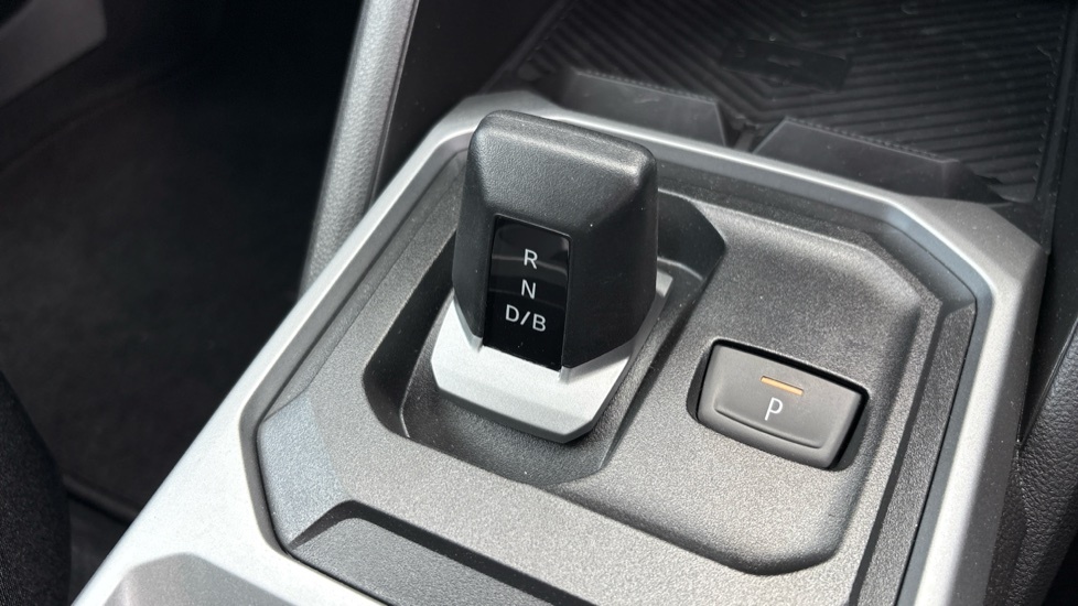 Dacia Duster 1.8 Hybrid 155 Journey Green #13