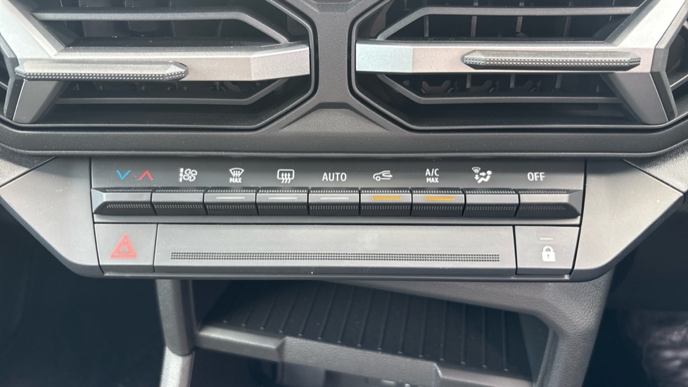 Dacia Duster 1.8 Hybrid 155 Journey Green #19