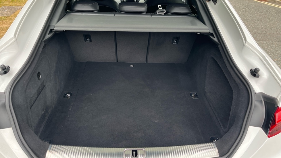 Audi A5 S Line YH23NLT White #4