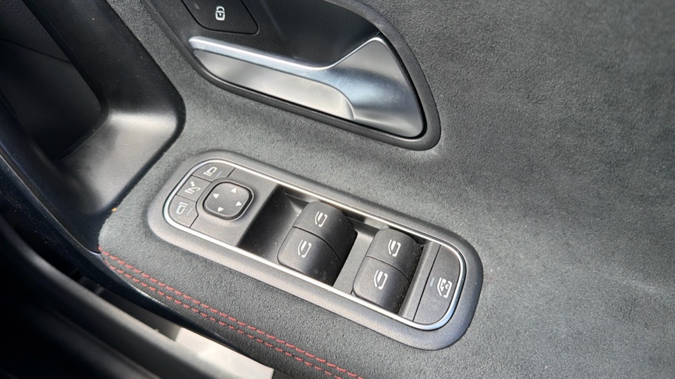 Mercedes-Benz CLA Class Cla 200 Amg Line Executive Tip Grey #21
