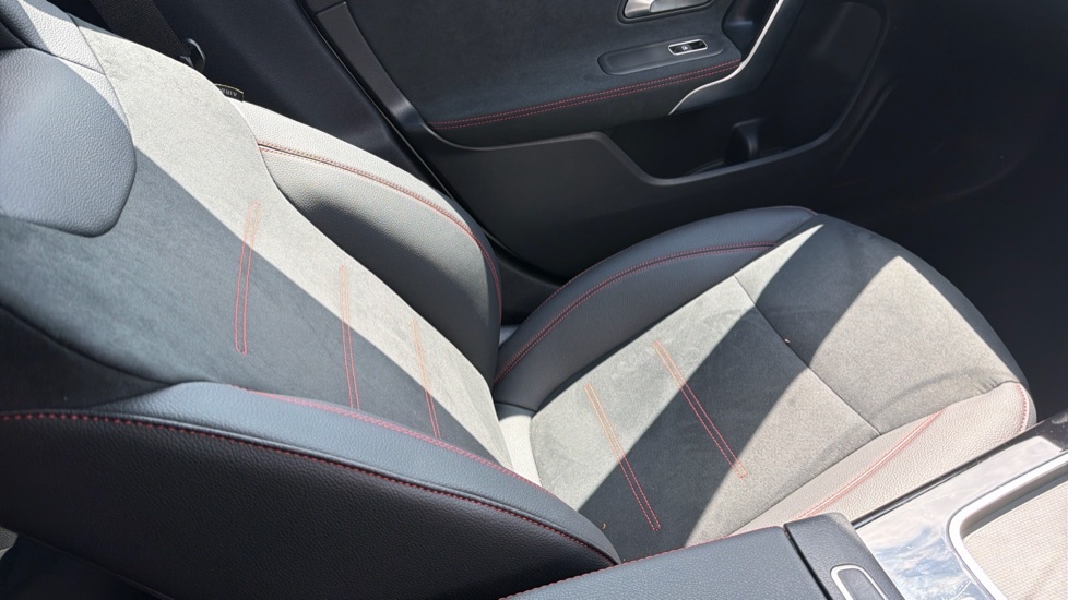 Mercedes-Benz CLA Class Cla 200 Amg Line Executive Tip Grey #14