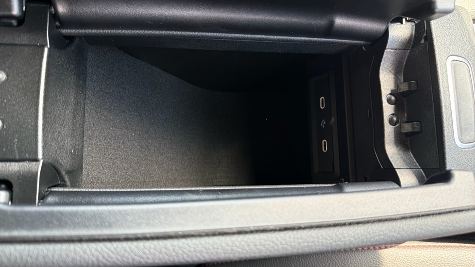 Mercedes-Benz CLA Class Cla 200 Amg Line Executive Tip Grey #33