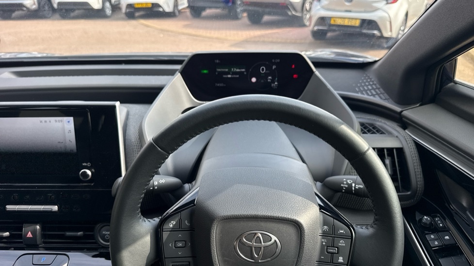 Toyota bZ4X Motion Black #10