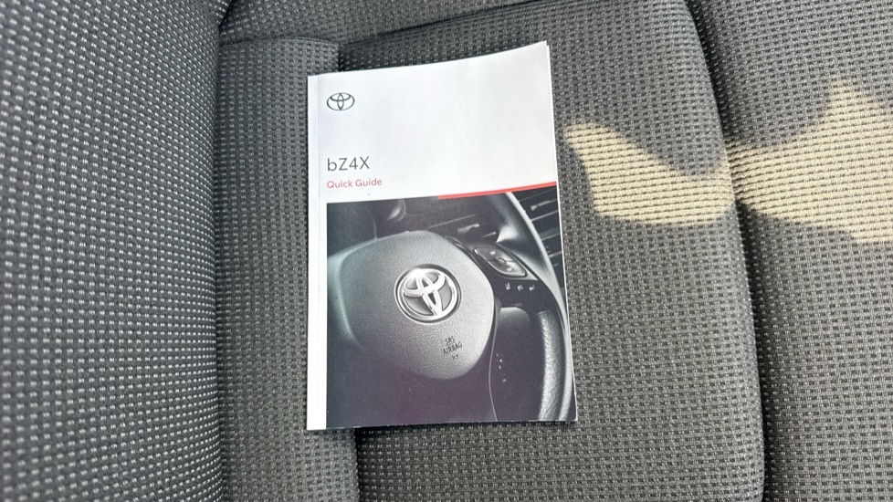 Toyota bZ4X Motion Black #27