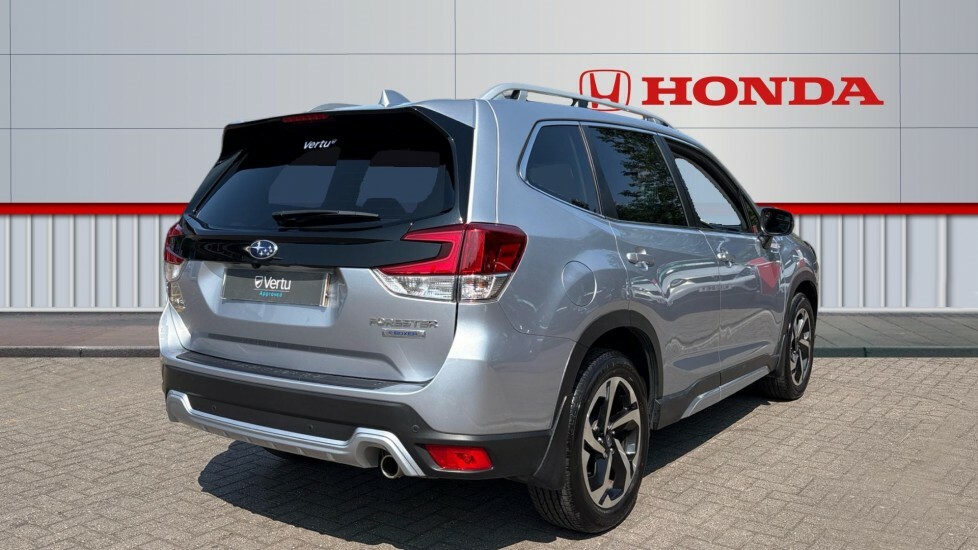 Subaru Forester Xe Premium Black #12