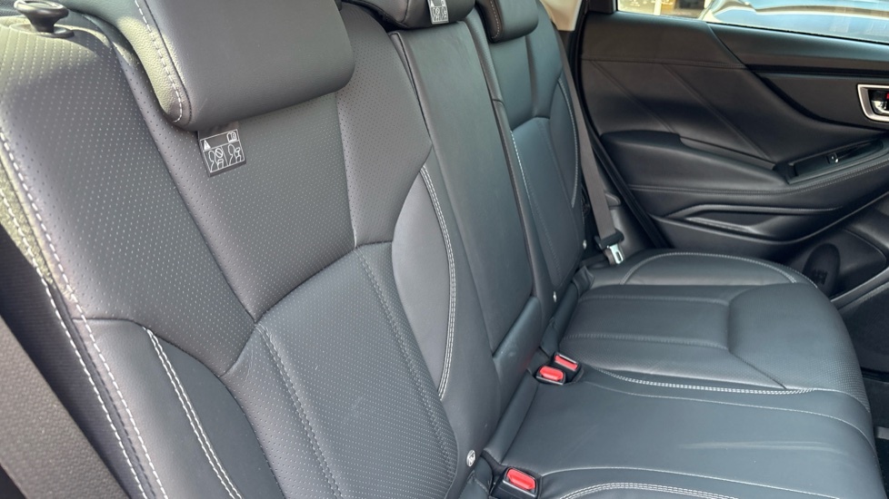 Subaru Forester Xe Premium Black #20