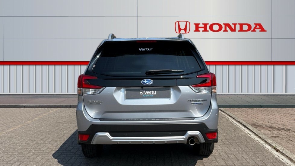 Subaru Forester Xe Premium Black #7