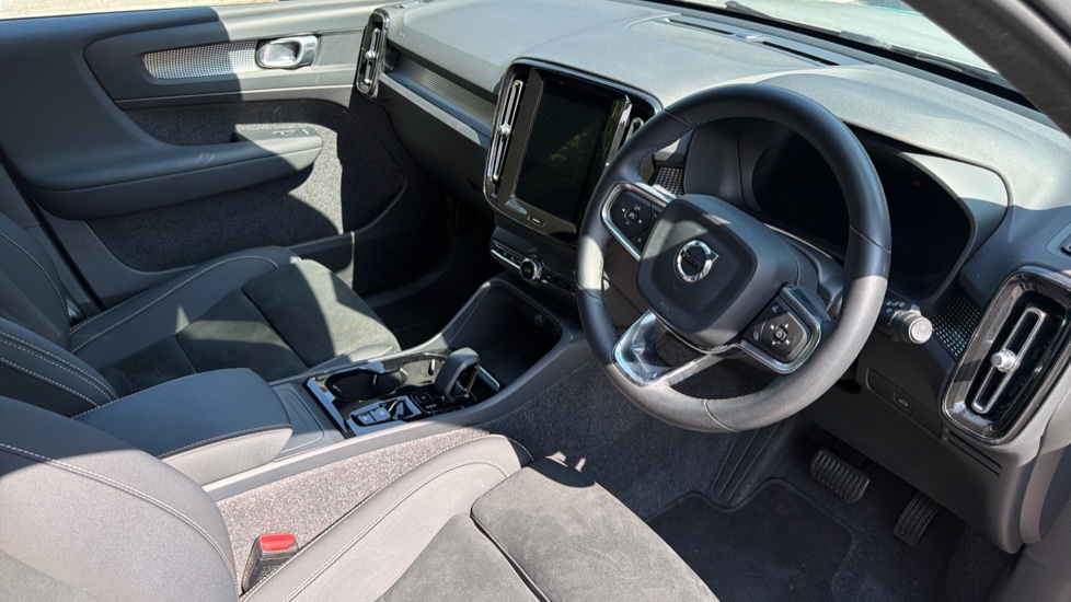 Volvo XC40 Plus MH24FZD Grey #4