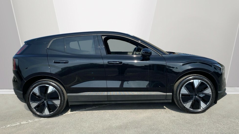 Volvo EX30 Ultra Black #3