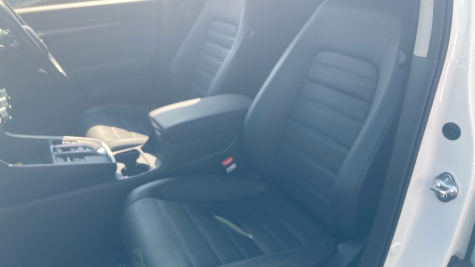 Honda Cr-V 2.0 Ehev Elegance Ecvt White #42