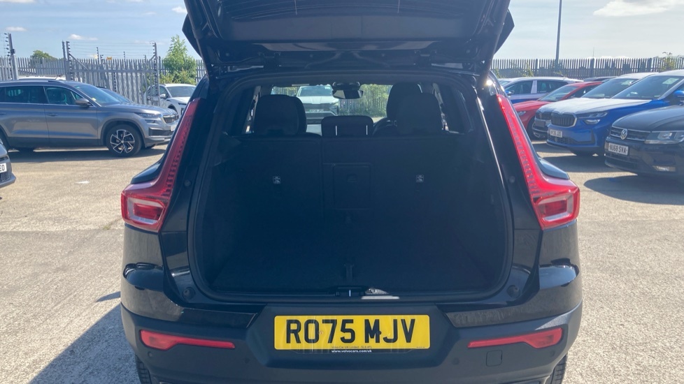 Volvo XC40 Ultra Black Edition RO75MJV Black #4
