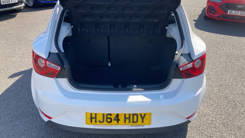 Seat Ibiza I Tech HJ64HDY White #4