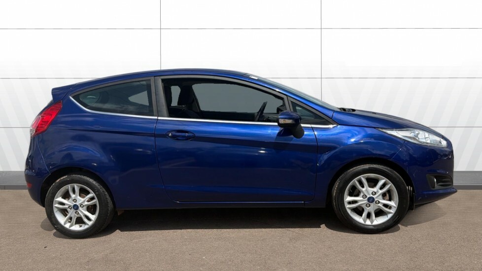 Ford Fiesta Zetec BA66CYY Blue #5