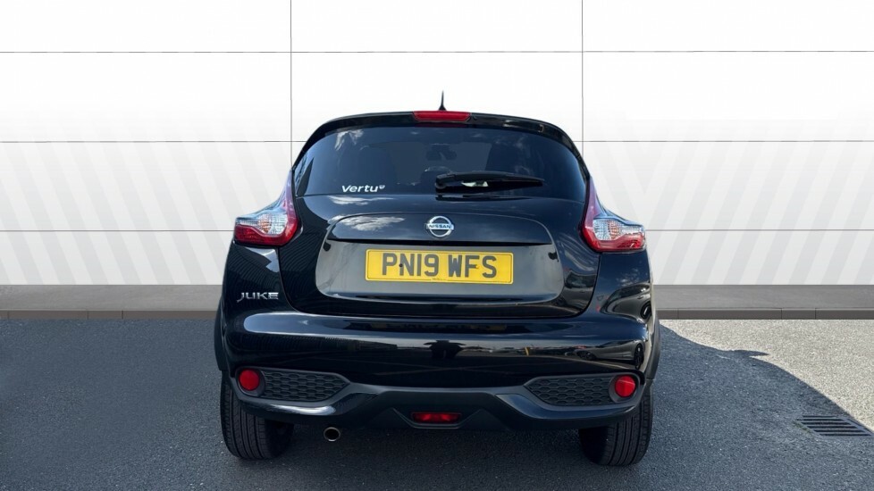 Nissan Juke Acenta Red #5