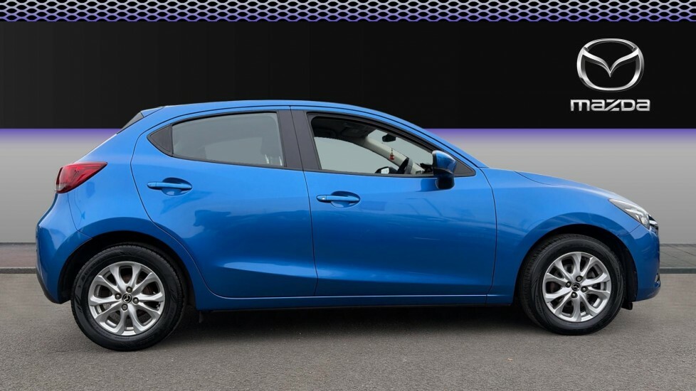 Mazda 2 Se-l Blue #5