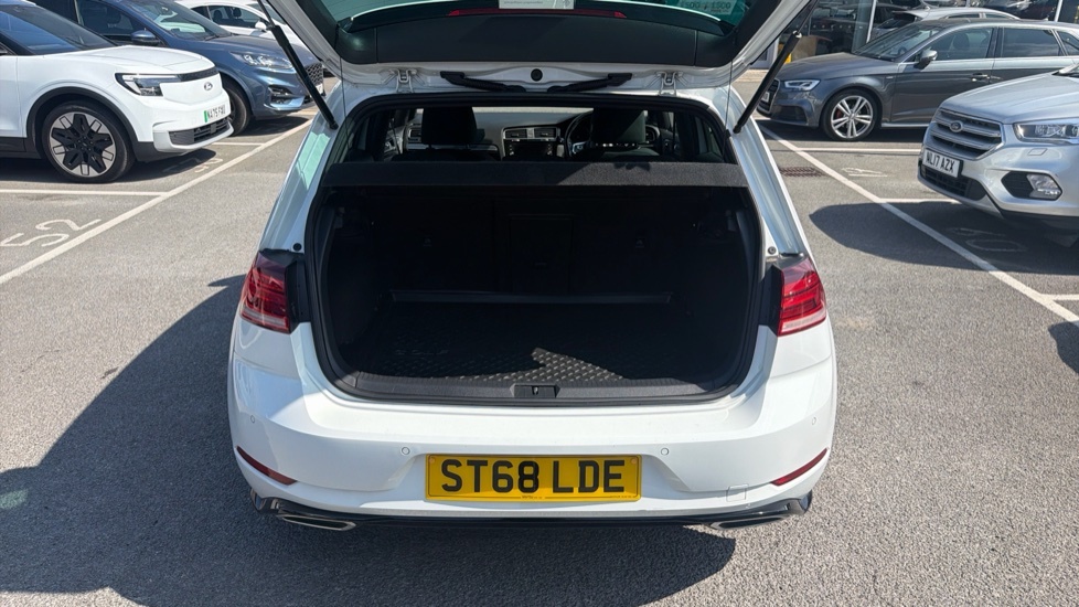 Volkswagen Golf R-line ST68LDE White #4
