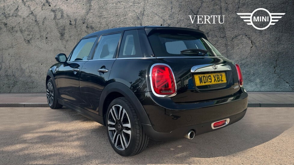 Mini Hatch Cooper Exclusive WD19XBZ Black #2